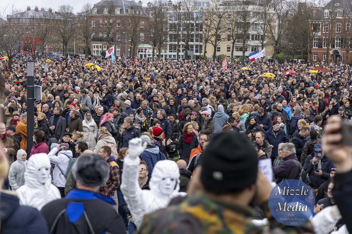 A few more photos around the museum square in Amsterdam after the coronavirus demonstration. The demonstrators are now heading for the Westerpark